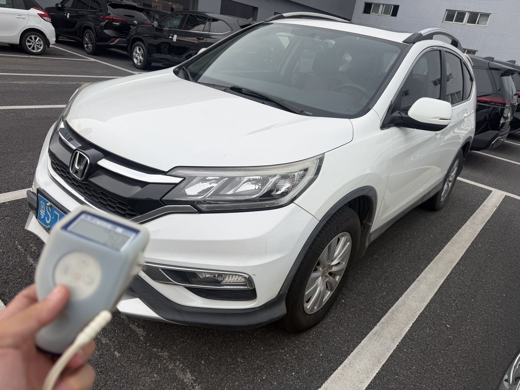 Honda CR-V 2016 Honda CR-V 2016 car image