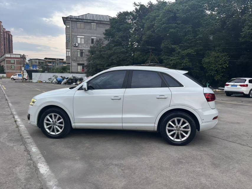 Audi Q3 (Imported) 2013 #3 Audi Q3 (Imported) 2013 car image #3