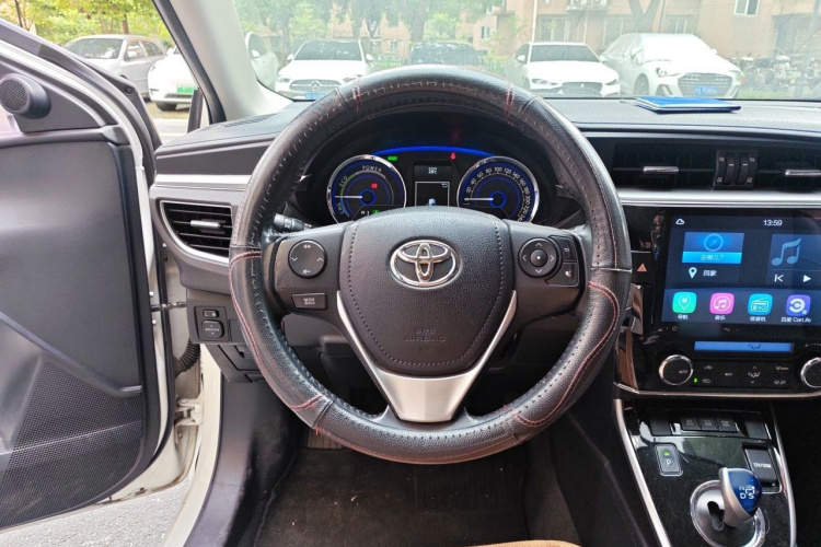 Toyota Corolla 2017 #11 Toyota Corolla 2017 صورة سيارة #11