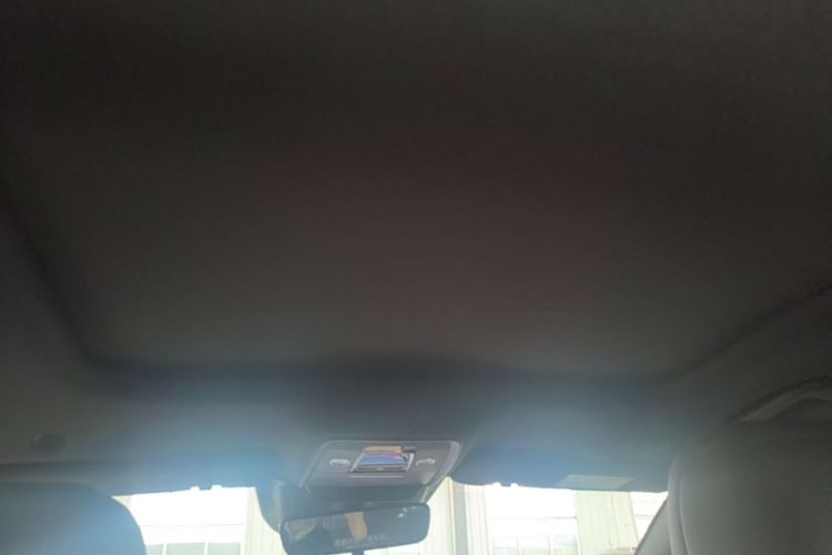 BYD Han 2023 car image #18
