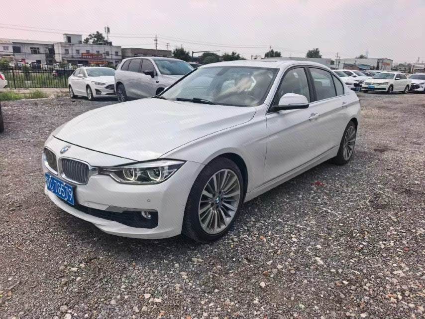 BMW 3 Series 2019 BMW 3 Series 2019 car image