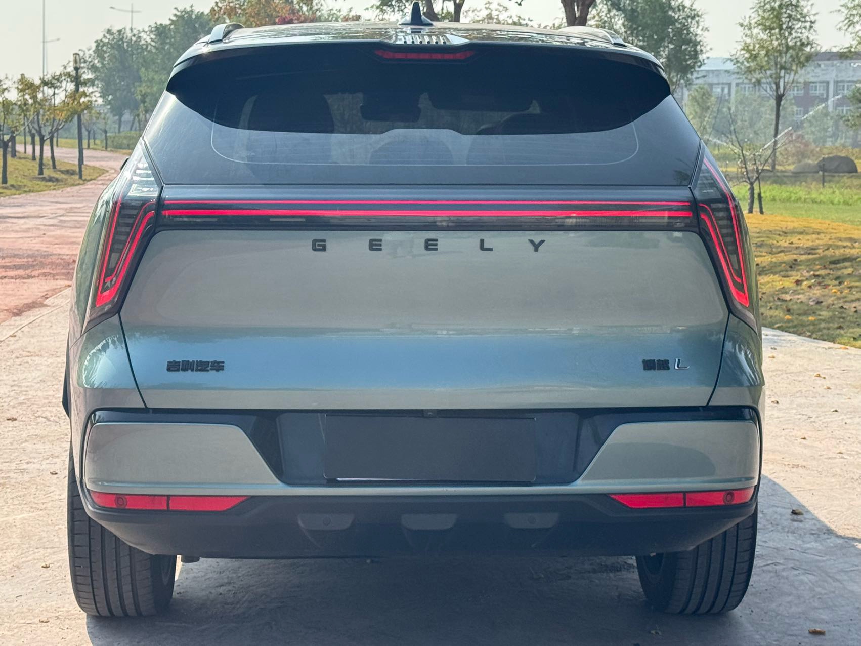 GEELY Boyue L 2025 #5 GEELY Boyue L 2025 car image #5