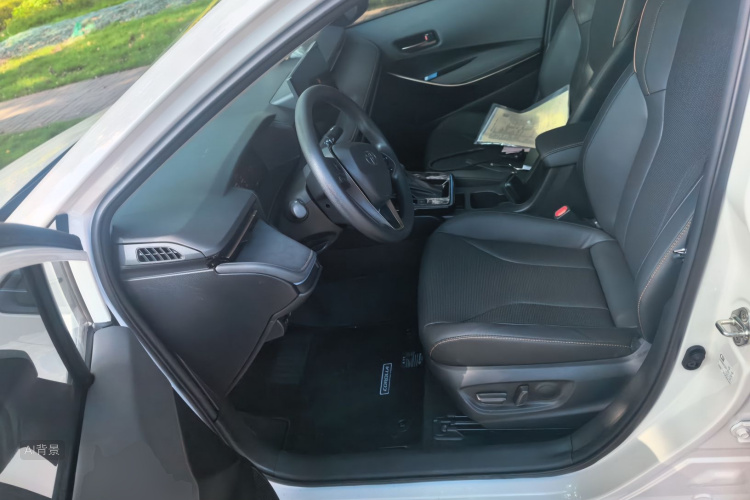 2026 #17 2026 immagine di auto #17