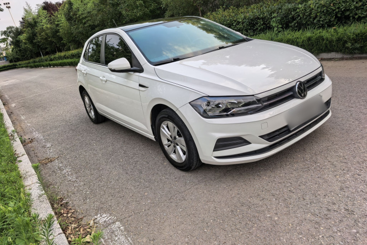 Volkswagen Polo 2021 car image #6