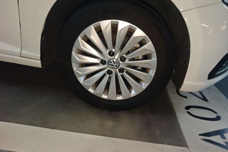 Volkswagen Lavida 2019 #6 Volkswagen Lavida 2019 car image #6