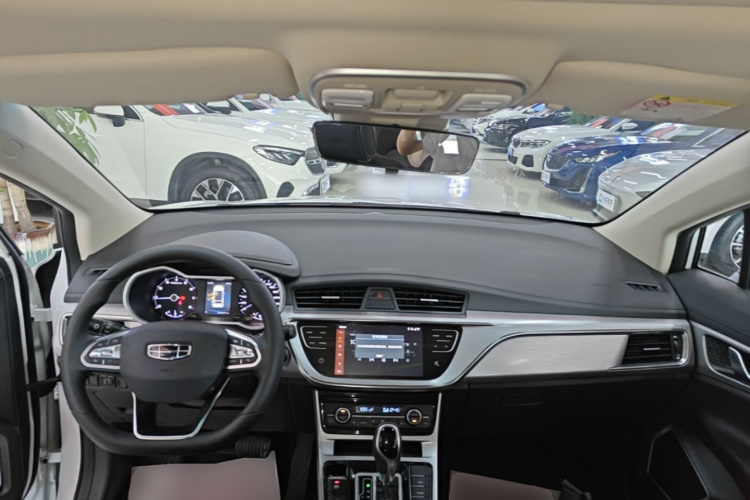 GEELY Emgrand GS 2019 car image #10