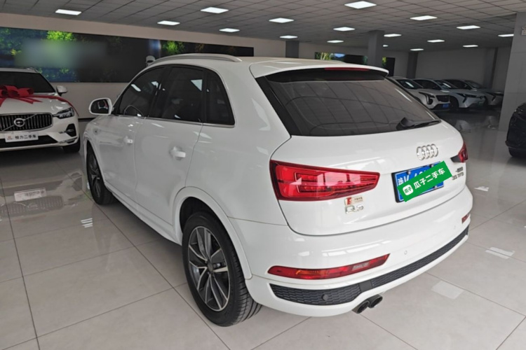 Audi Q3 2019 #5 Audi Q3 2019 car image #5