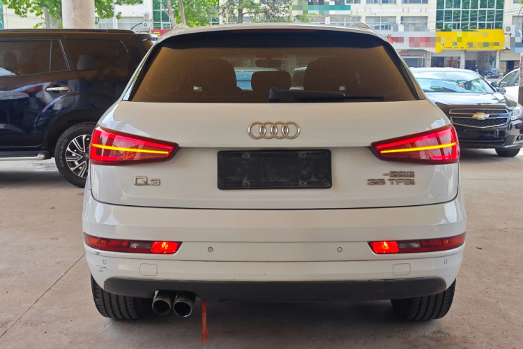 Audi Q3 2017 #4 Audi Q3 2017 car image #4