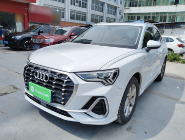 Audi Q3 2020 immagine di auto 