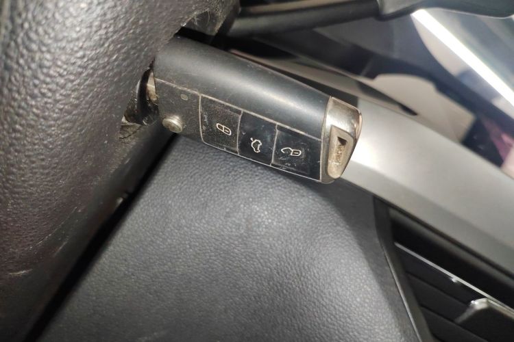 Volkswagen Lavida 2021 imagen de coche #9