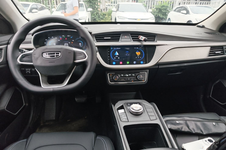GEELY Emgrand New Energy 2021 car image #10