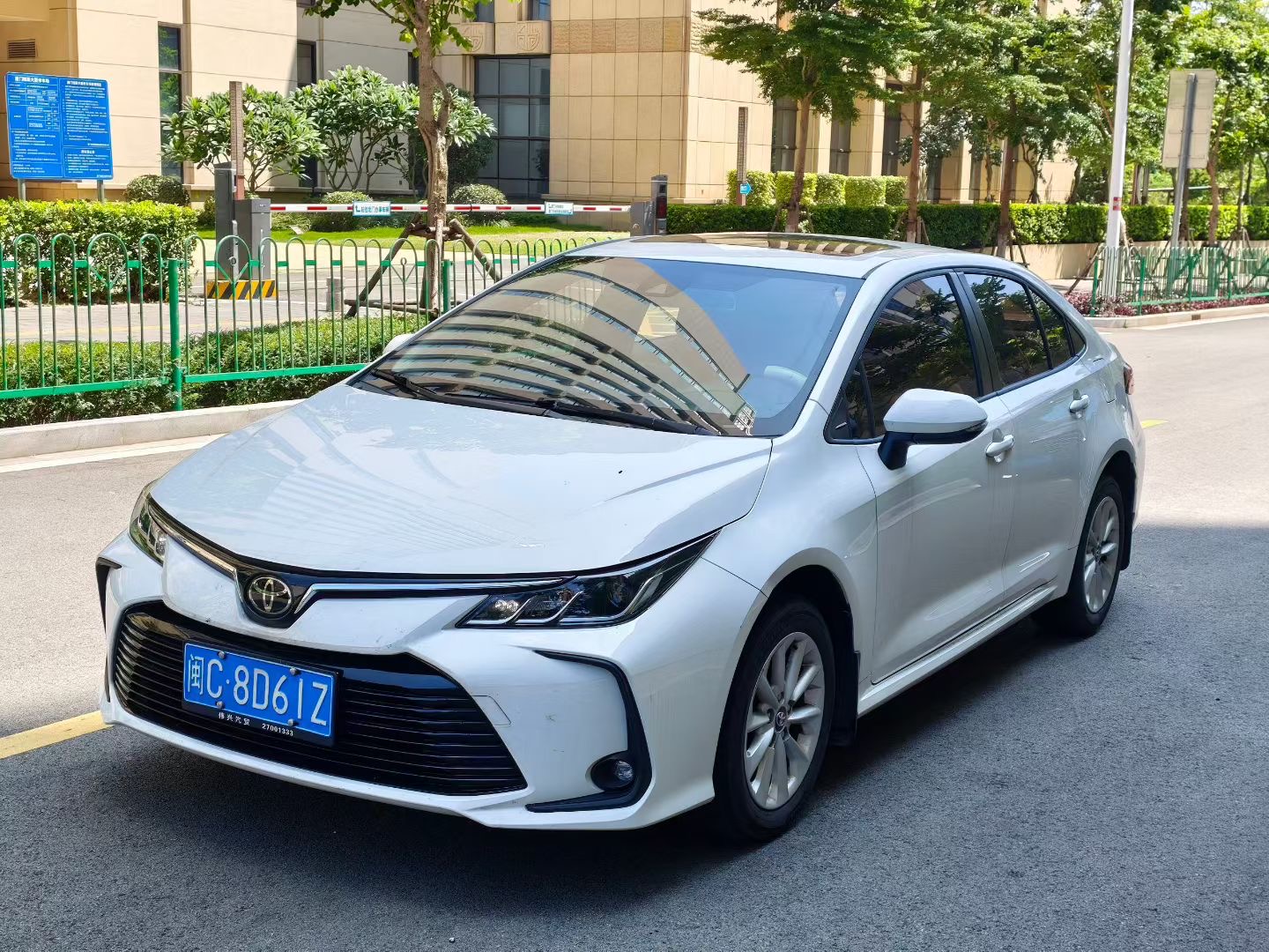 Toyota Corolla 2021 Toyota Corolla 2021 car image