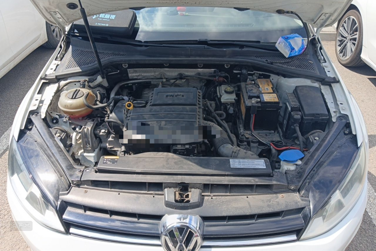 Volkswagen Golf 2015 car image #22
