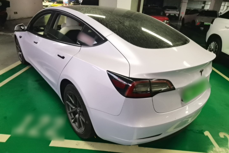 Tesla Model 3 2021 car image #5