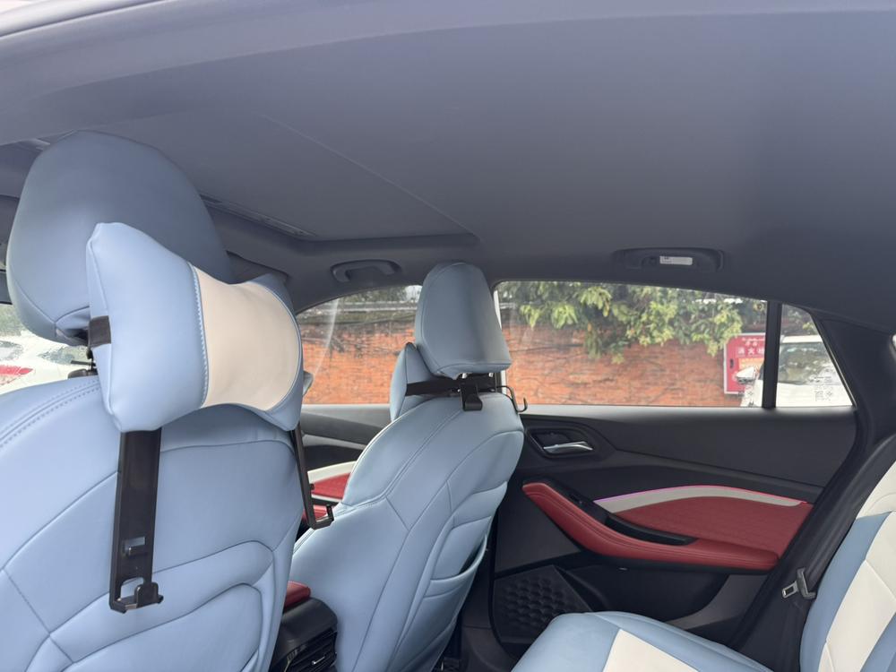 2023 immagine di auto #12
