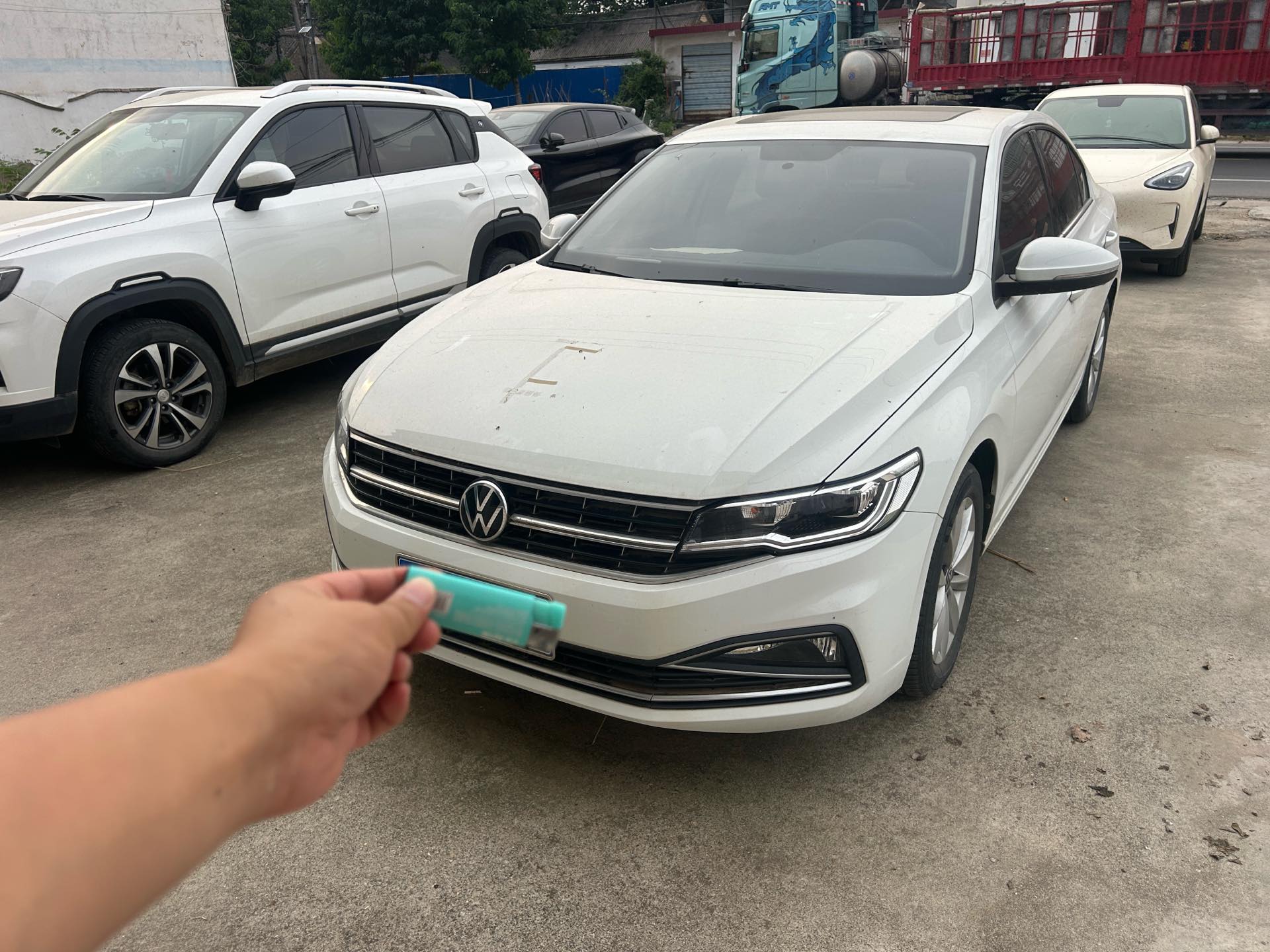 Volkswagen Bora 2021 car image 