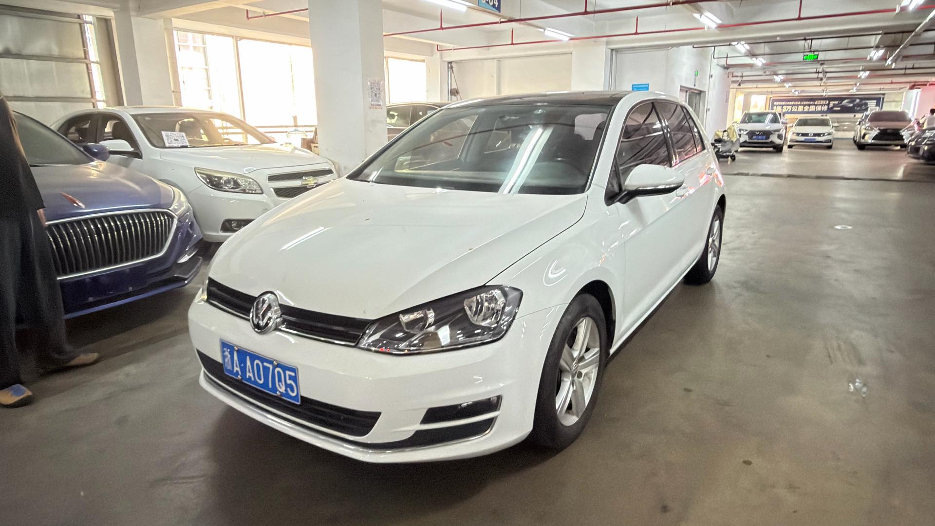 Volkswagen Golf 2015 Volkswagen Golf 2015 car image