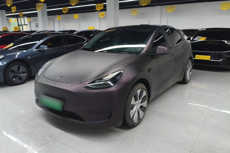Tesla Model Y 2022 #2 Tesla Model Y 2022 car image #2