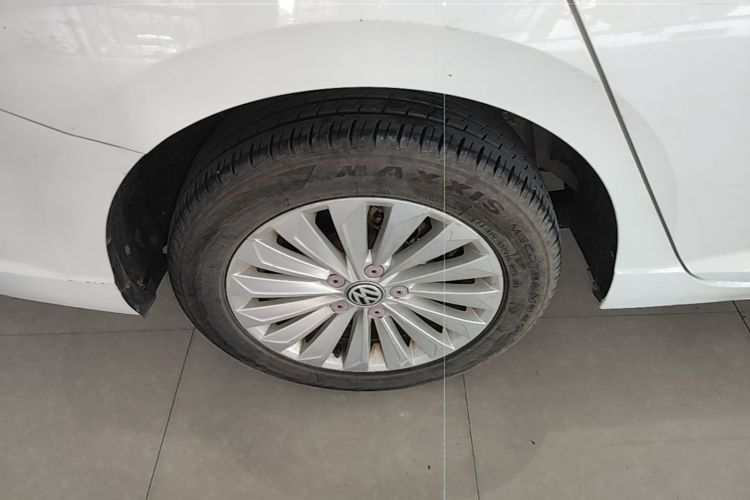 Volkswagen Lavida 2019 car image #10