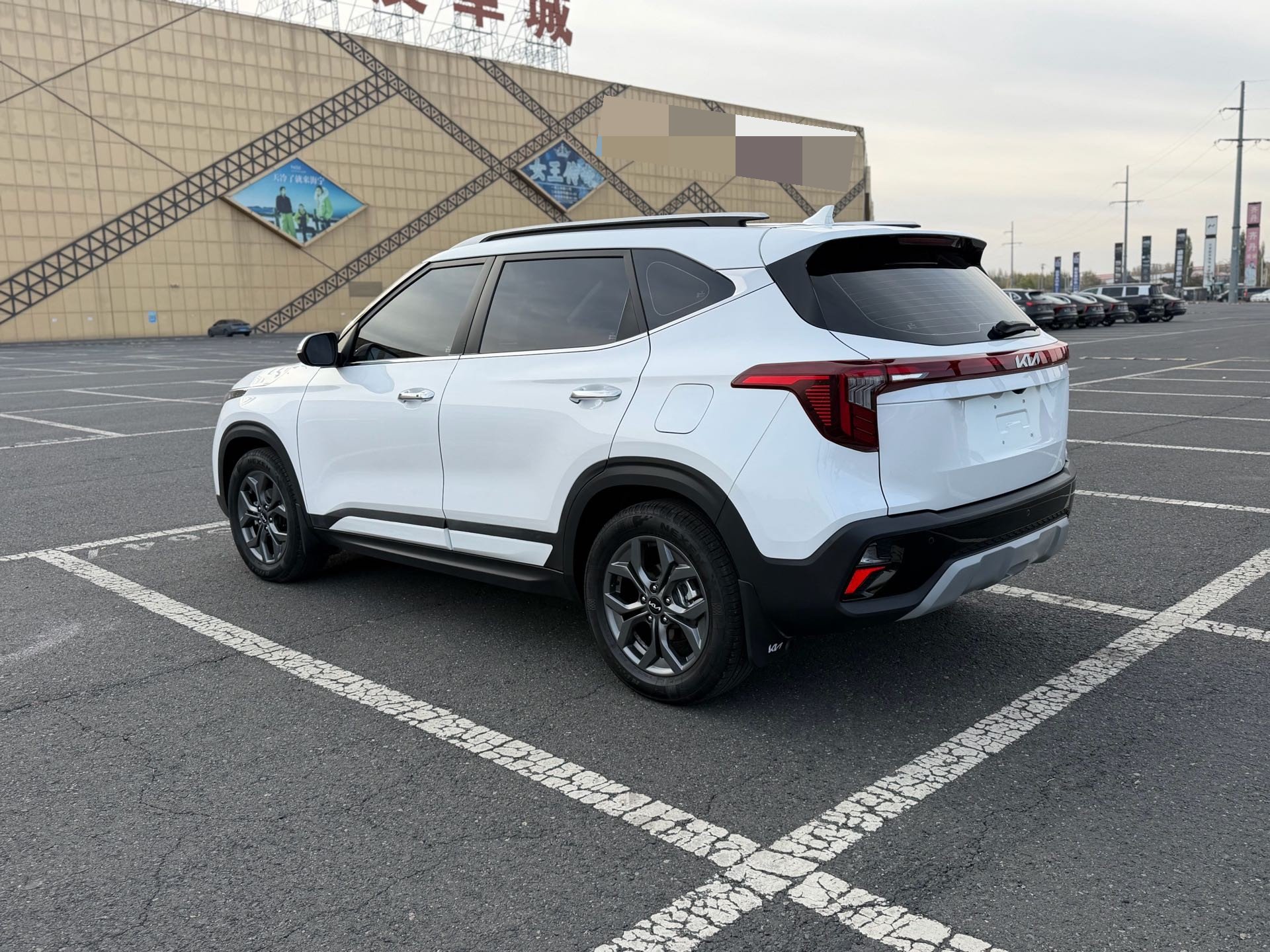 Kia Seltos 2023 imagem de carro #6