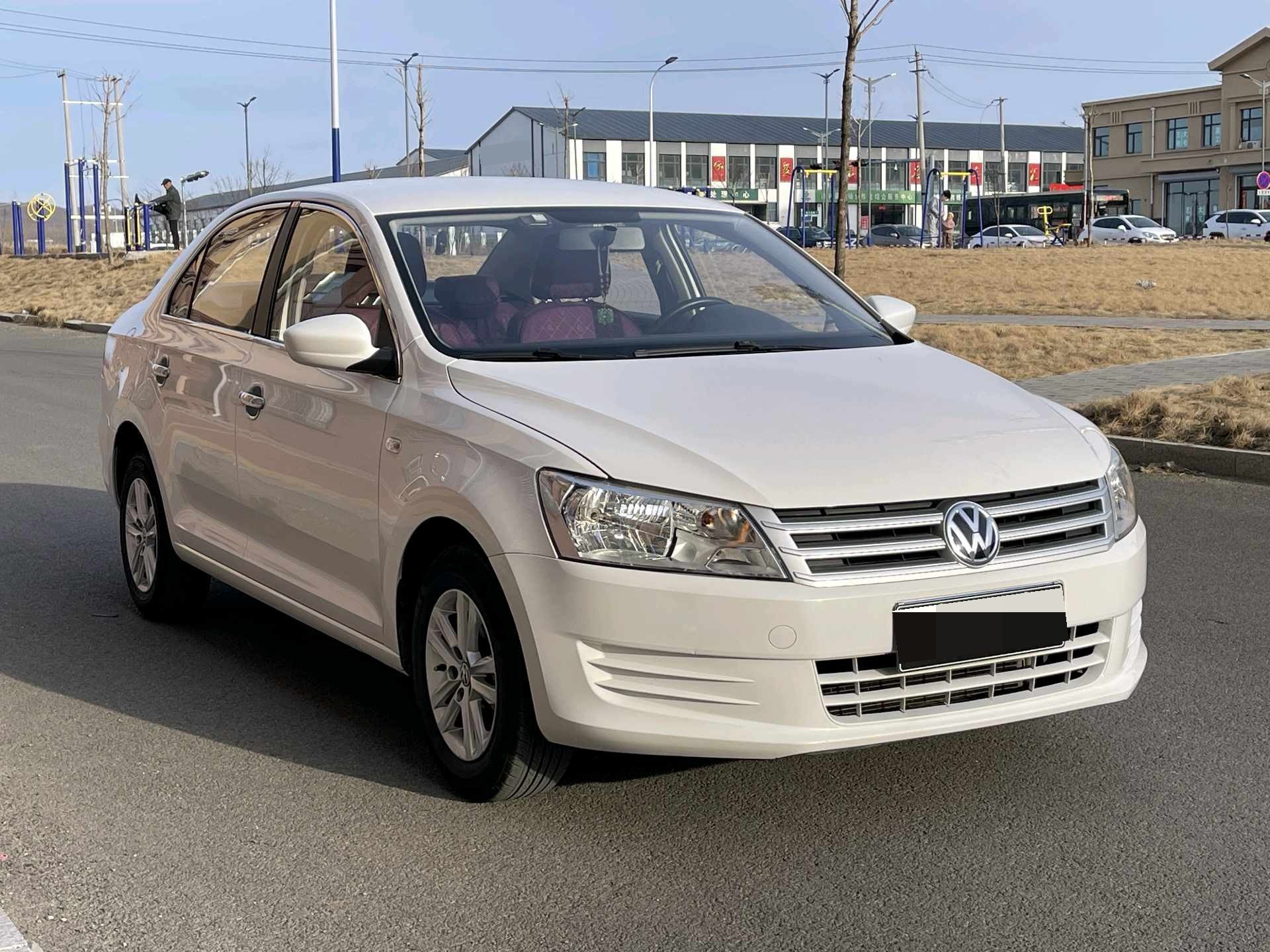 Volkswagen Santana 2018 car image #3