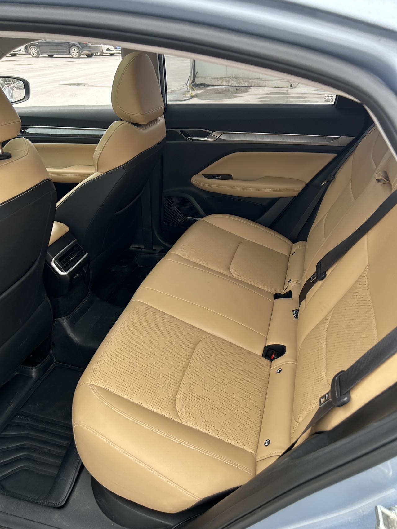 GEELY Emgrand L HiP 2023 #5 GEELY Emgrand L HiP 2023 immagine di auto #5