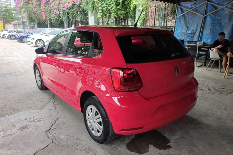 Volkswagen Polo 2016 #5 Volkswagen Polo 2016 car image #5