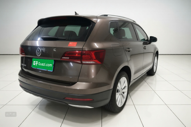 Volkswagen Tharu 2019 car image #7