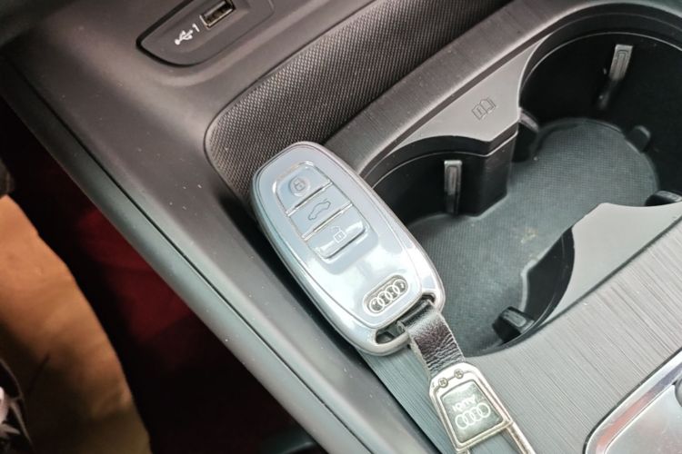 Audi A3 2018 image de voiture #9