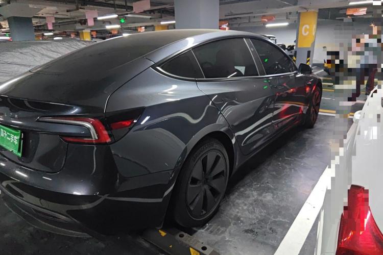 Tesla Model 3 2025 #5 Tesla Model 3 2025 car image #5