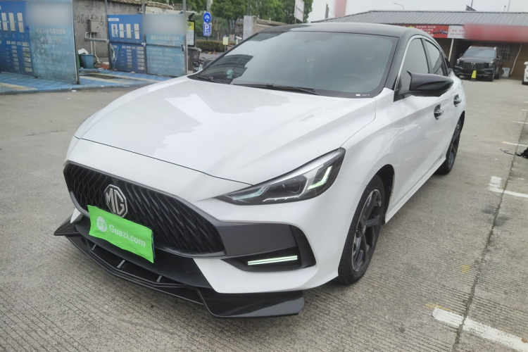 MG 5 2023 imagen de coche #2