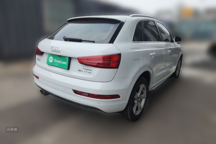 Audi Q3 2019 car image #7