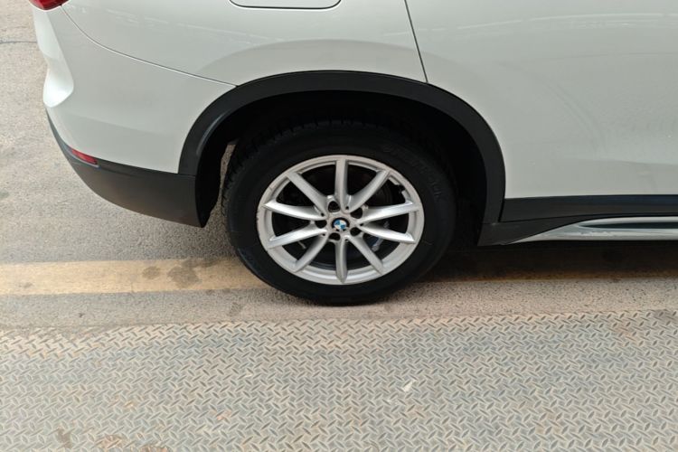 BMW X1 2019 #10 BMW X1 2019 car image #10