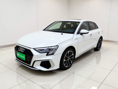 Audi A3 2022 immagine di auto 