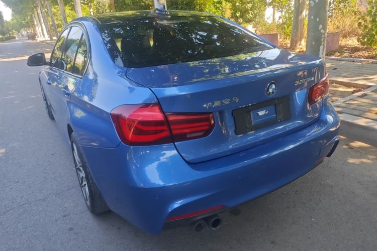 BMW 3 Series 2018 #7 BMW 3 Series 2018 car image #7