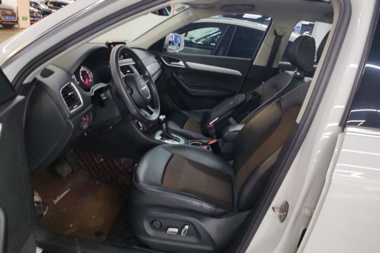 Audi Q3 2018 image de voiture #15