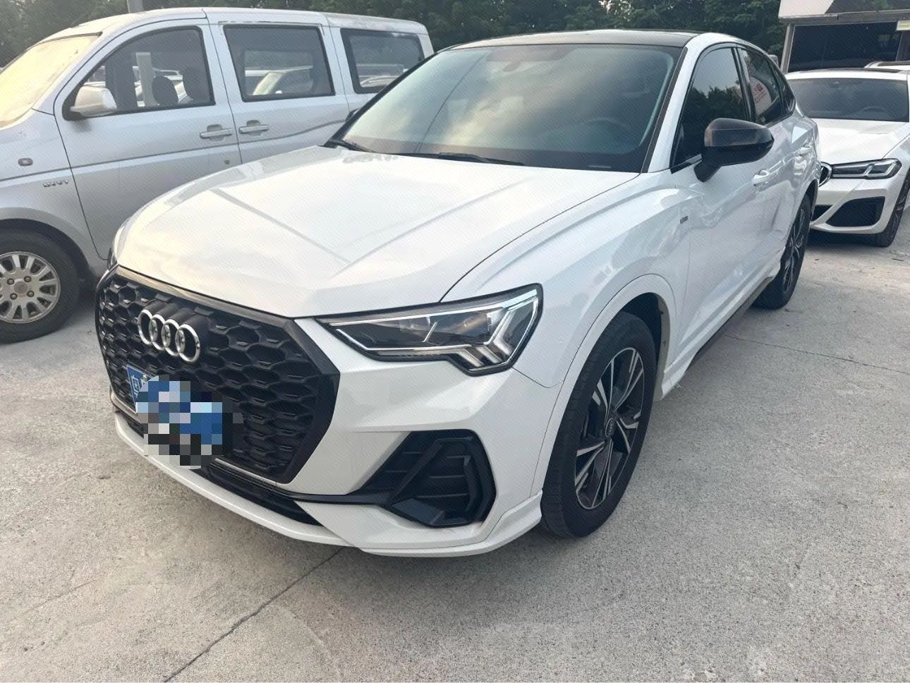 2022 2022 car image