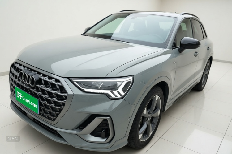 Audi Q3 2024 car image #2