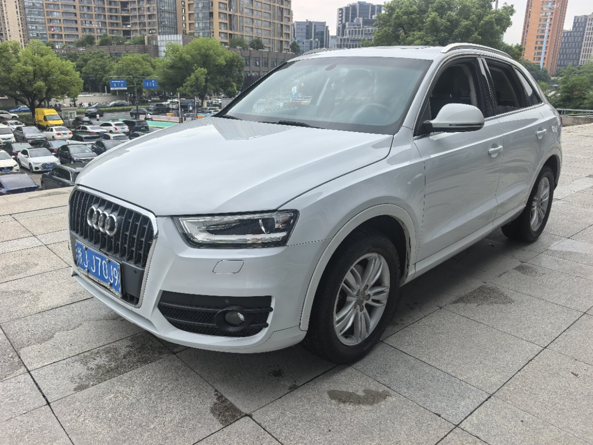Audi Q3 2015 car image 