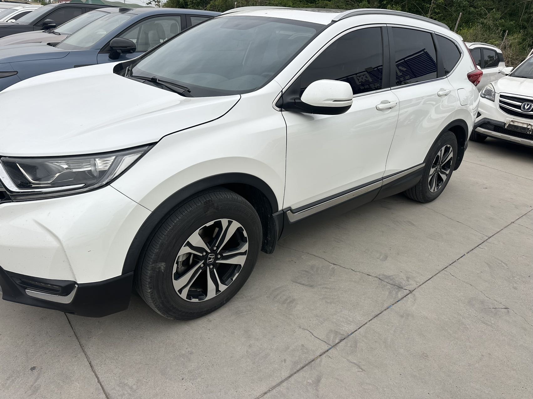 Honda CR-V 2020 car image #2