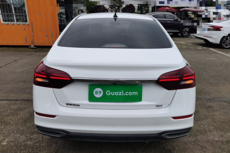 GEELY Emgrand 2021 immagine di auto #6