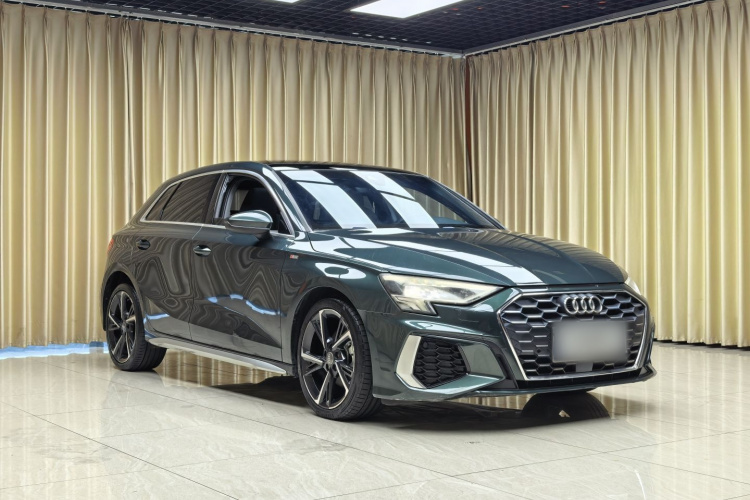 Audi A3 2021 car image #4