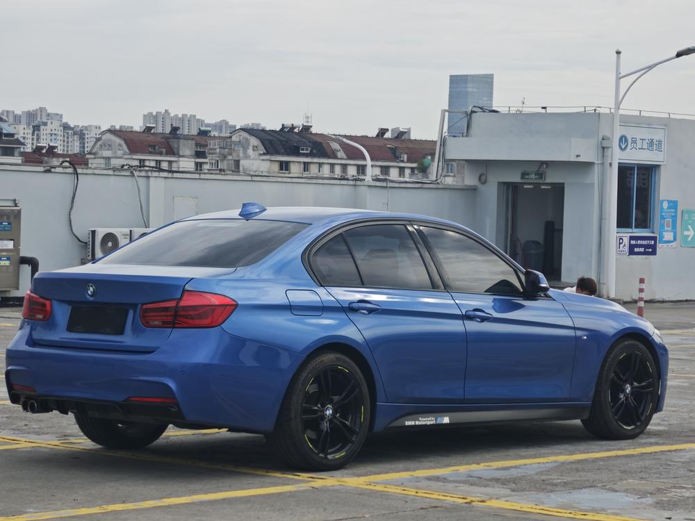 BMW 3 Series 2017 #7 BMW 3 Series 2017 car image #7