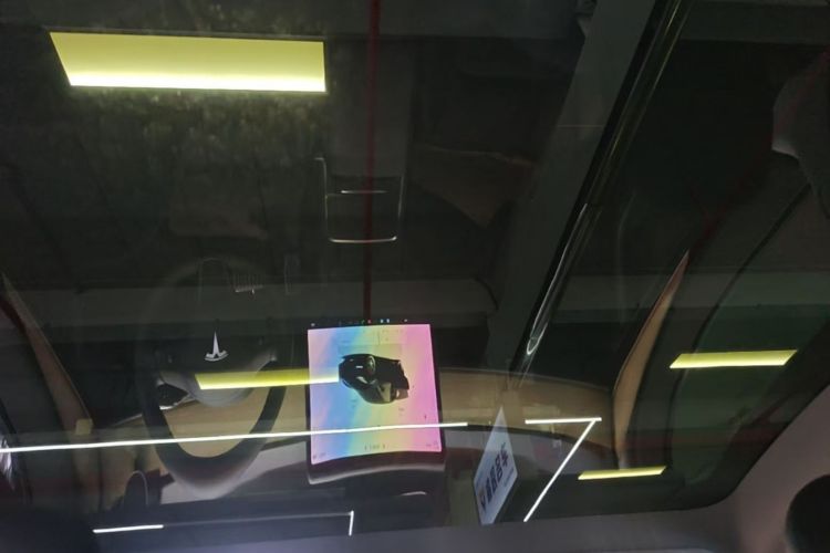 Tesla Model Y 2022 car image #20