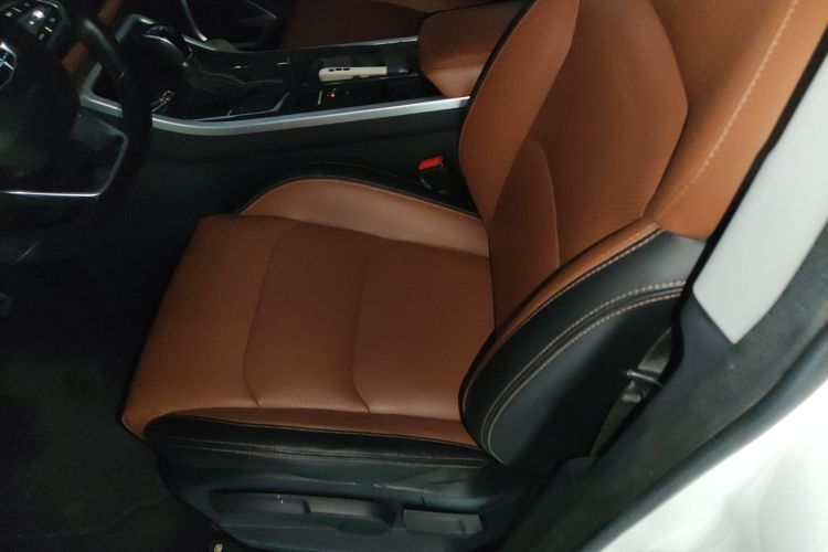 GEELY Vision X6 2020 immagine di auto #15