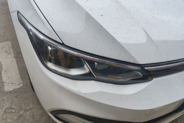 Volkswagen Golf 2021 car image #8