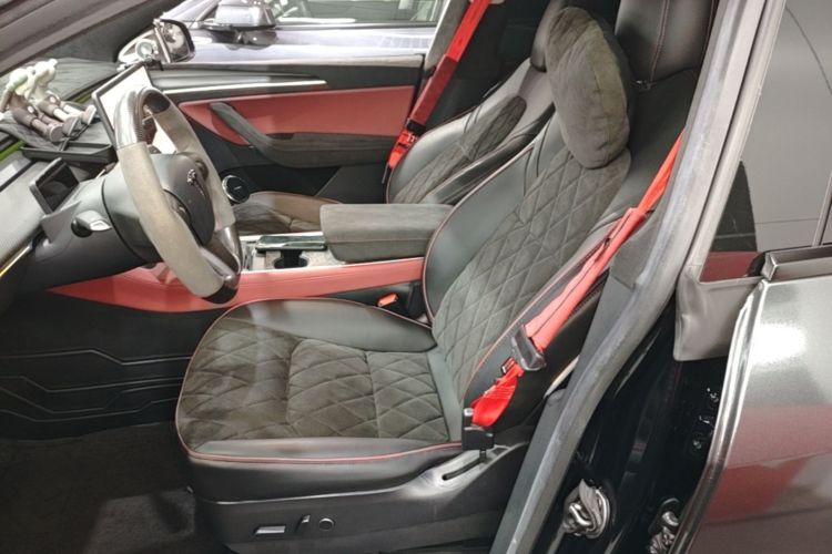 Tesla Model Y 2022 #17 Tesla Model Y 2022 car image #17