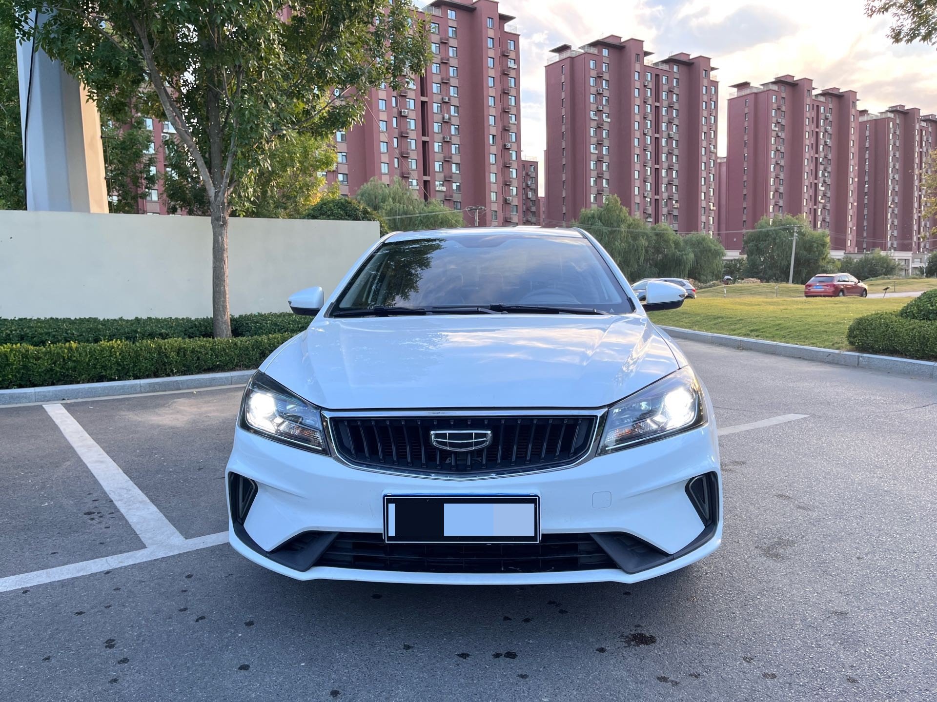 GEELY Emgrand 2022 #2 GEELY Emgrand 2022 car image #2