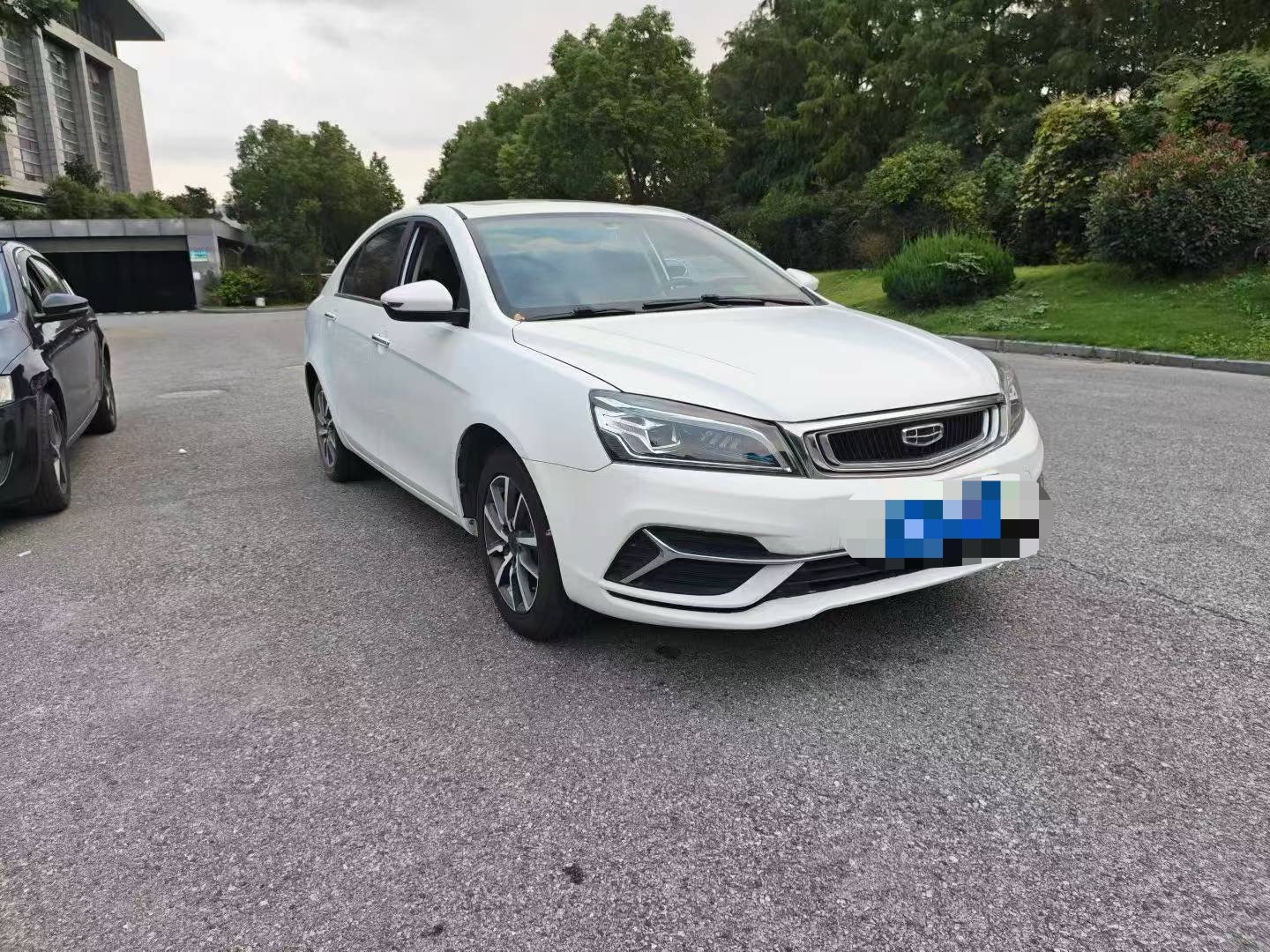 GEELY Emgrand 2020 #4 GEELY Emgrand 2020 car image #4