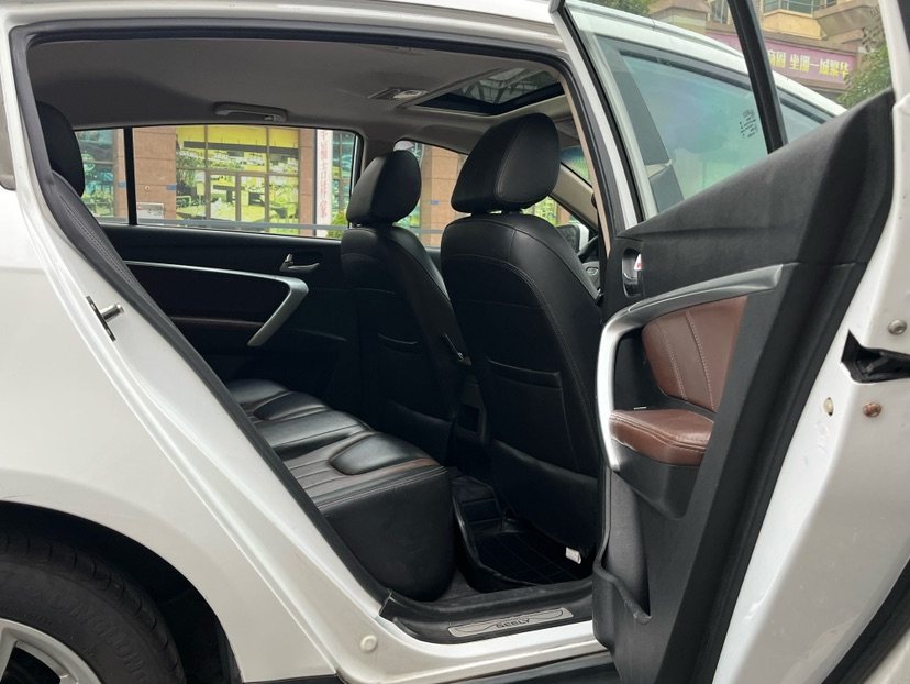 GEELY Emgrand 2017 car image #8